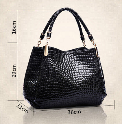 Isabella™ Enduring Elegance | Stylish Croc-Pattern Handbag