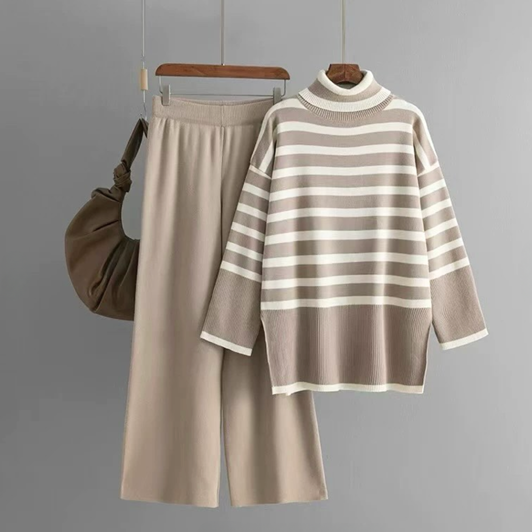 Avery™ - Stylish Turtleneck 2 Piece Set