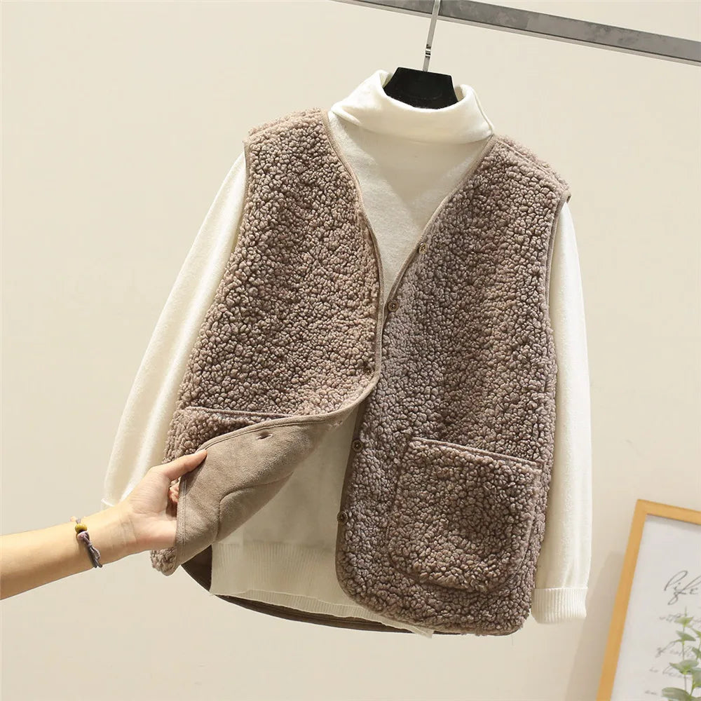 Layla™ - Versatile Chic Wool Vest