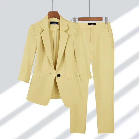 Claudine - Elegant Women's Suit